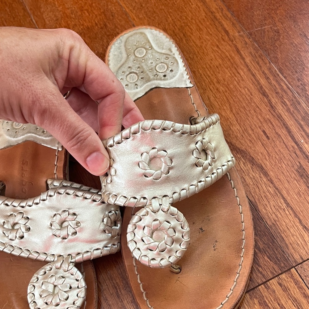 Jack Rogers Women's Tan Leather Sandals - Picture 4 of 10